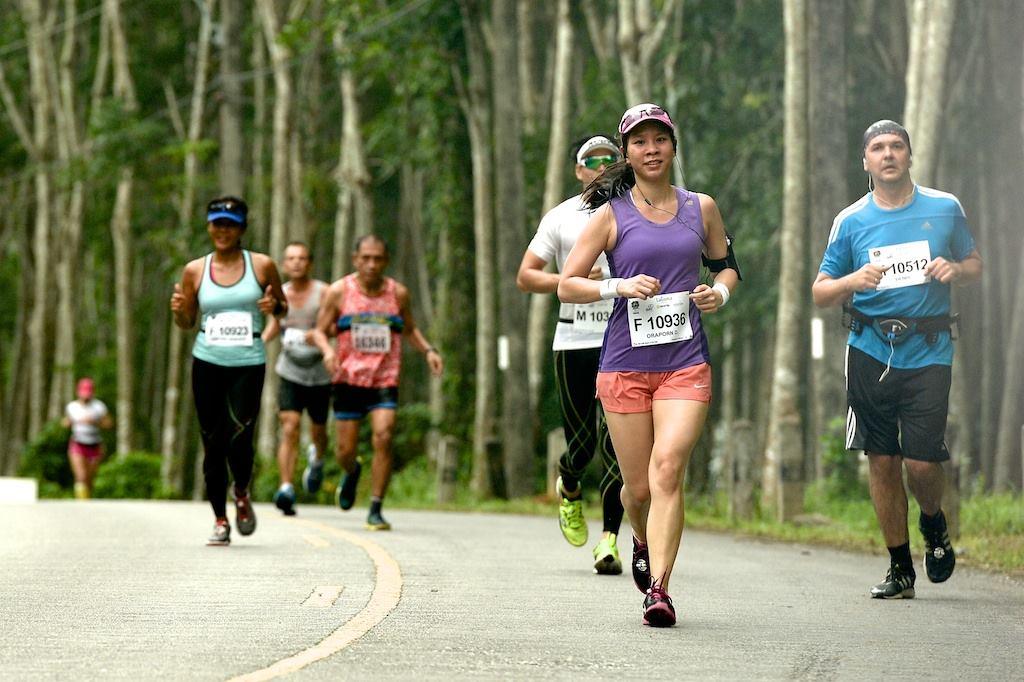 Ces 16 et 17 Octobre 2021, des milliers de sportifs arriveront à Bang Tao des quatre coins du monde pour participer au Laguna Phuket International Marathon. Cet événement charitable et familial, réparti en plusieurs catégories, est ouvert à tous ...