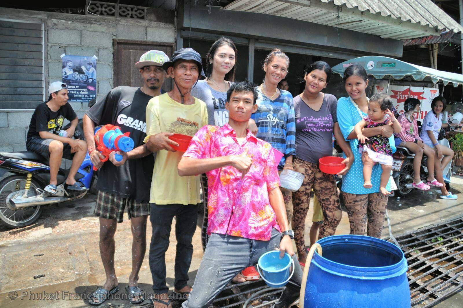 Songkran Festival Phuket (17)