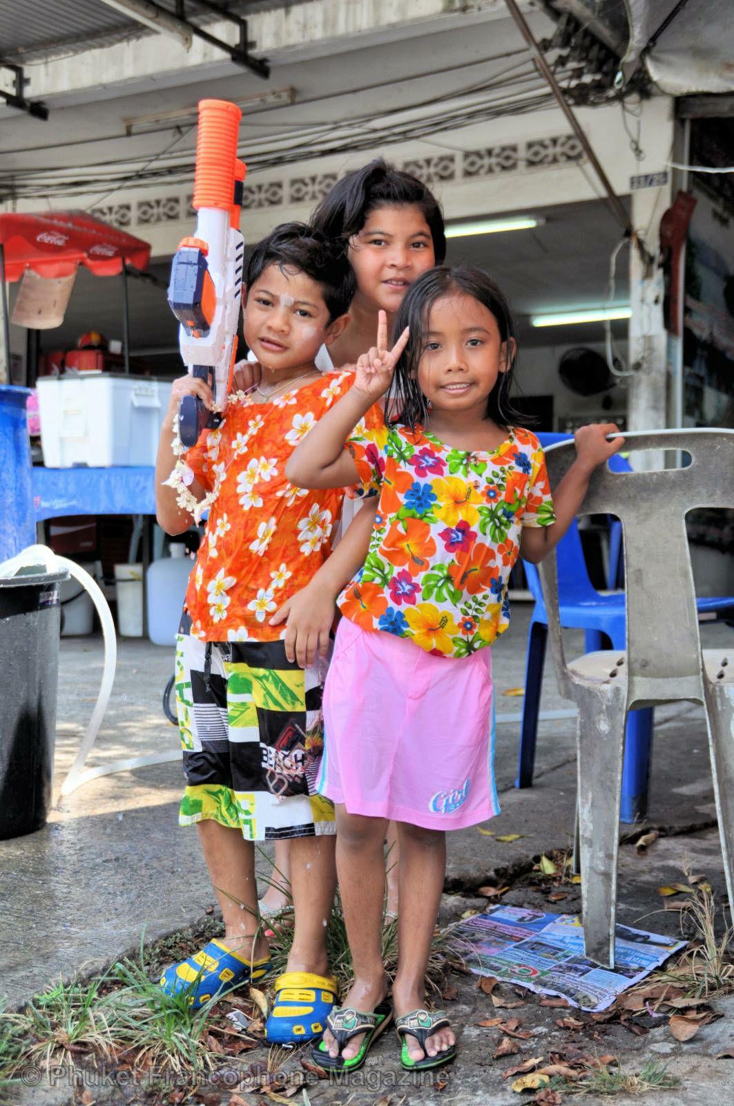 Songkran Festival Phuket (5)