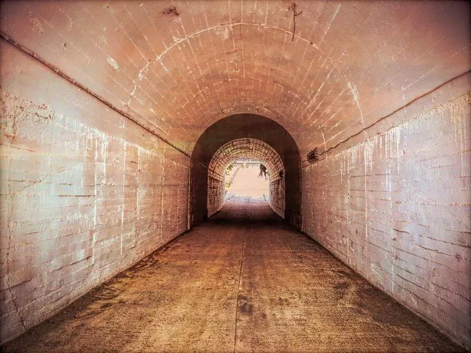 Koh Samui Tunnel Maenam