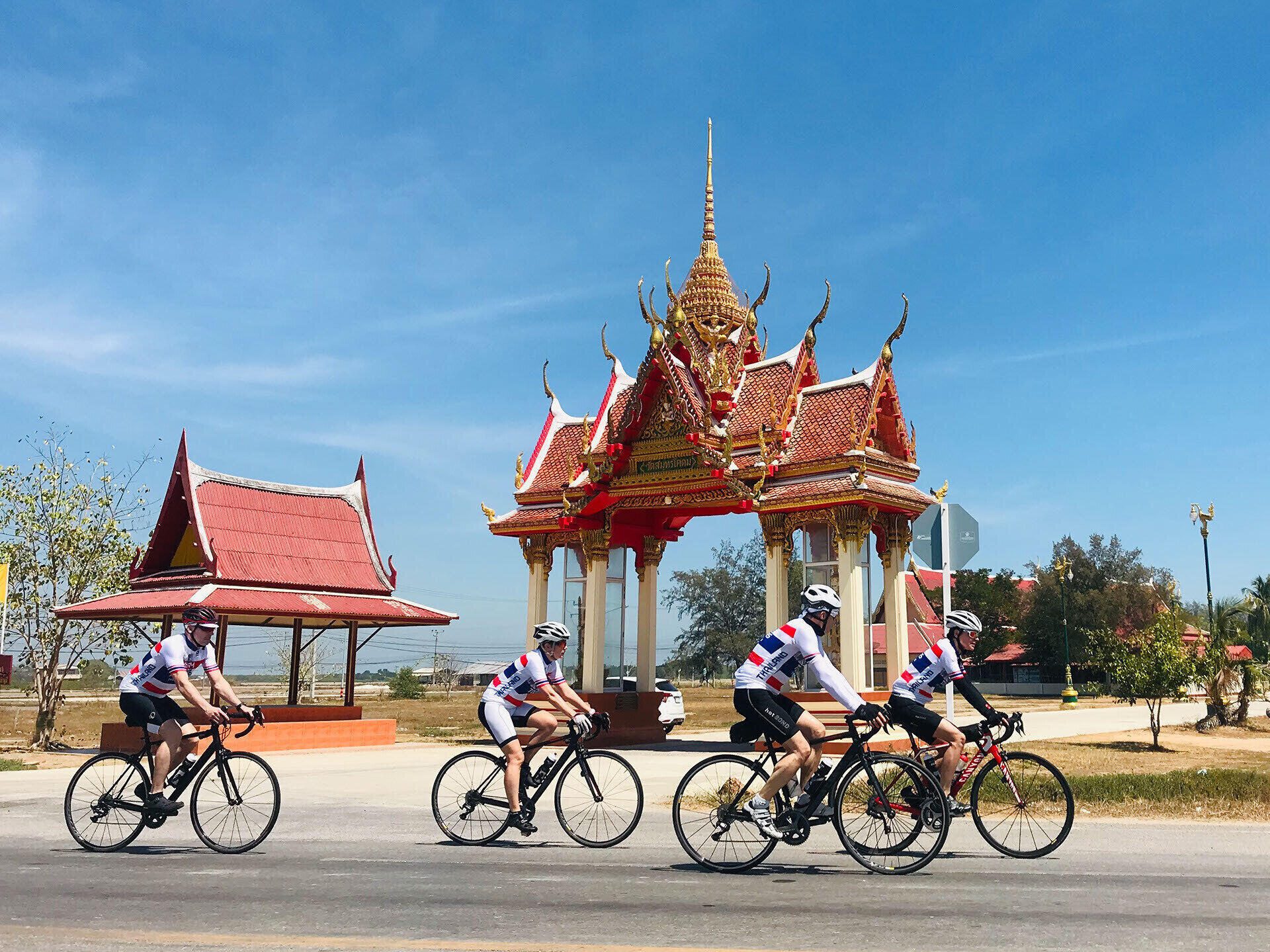 multi day bike tours phuket tour a vélo