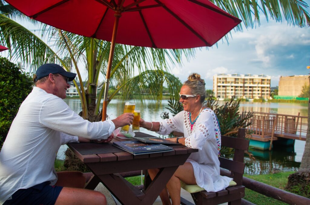 Restaurant international cuisine Phuket Restaurant cuisine internationale Ресторан интернациональной кухни Пхукет