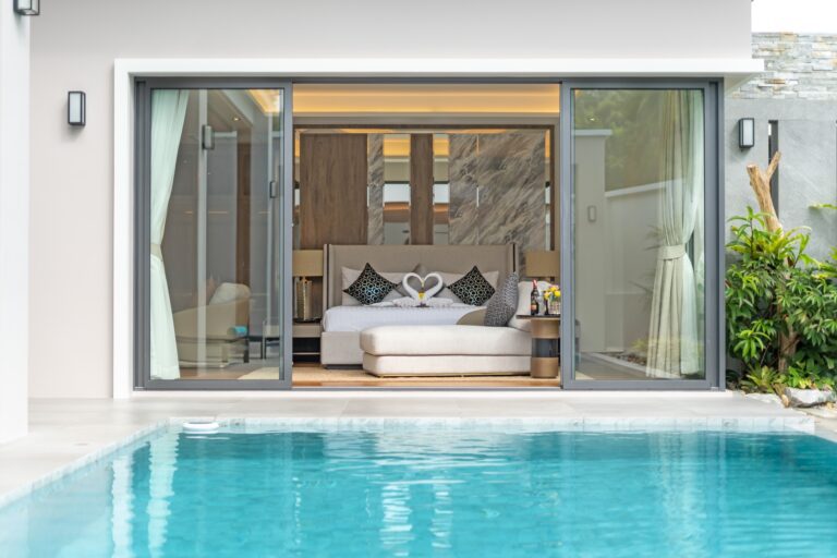 Phuket villa sale rent. Villa et maison a vendre et a Louer. Property for rent. Пхукет вилла распродажа арендовать
